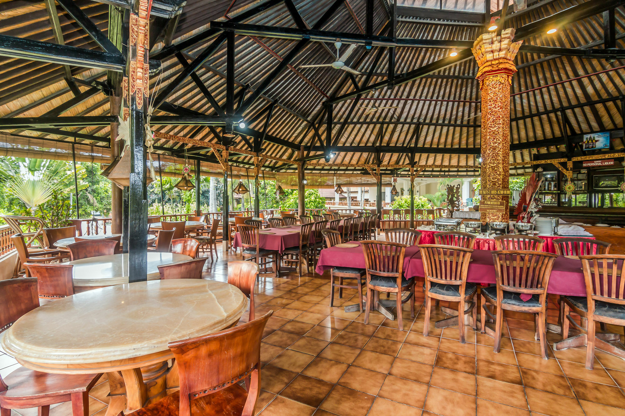 Zen Rooms Kuta Jenggala Beach Exterior photo